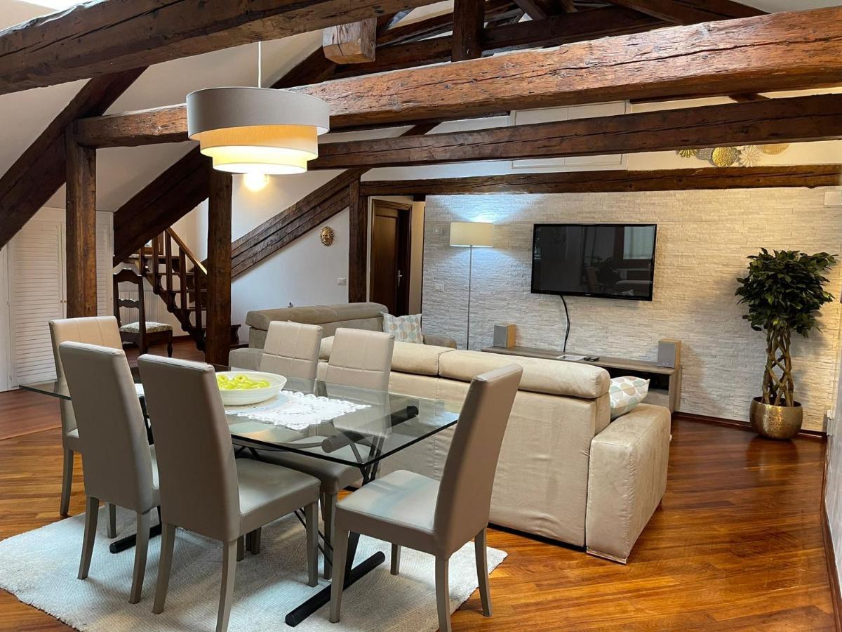 Casa Jaqueline Apartment